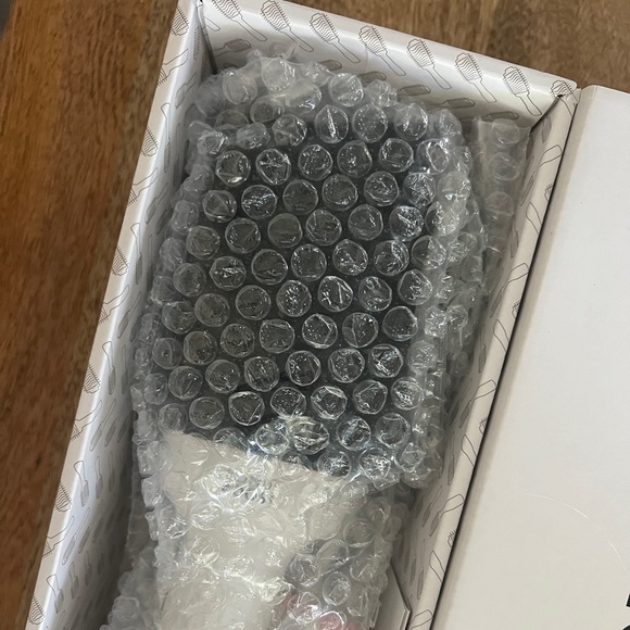 BondiBoost Blowout pro Brush BNIB - Picture 2 of 2